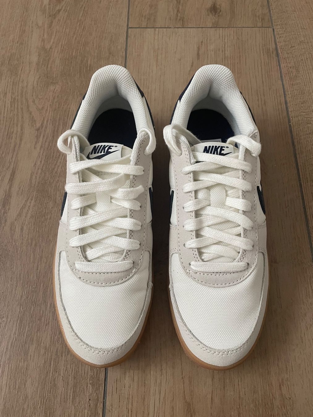 Nike Scarpe da uomo: Nike Turnschuhe Gr. 38.5 NEU – Nuovo (secondo la descrizione) da Waltenschwil venduto da hansnine 2