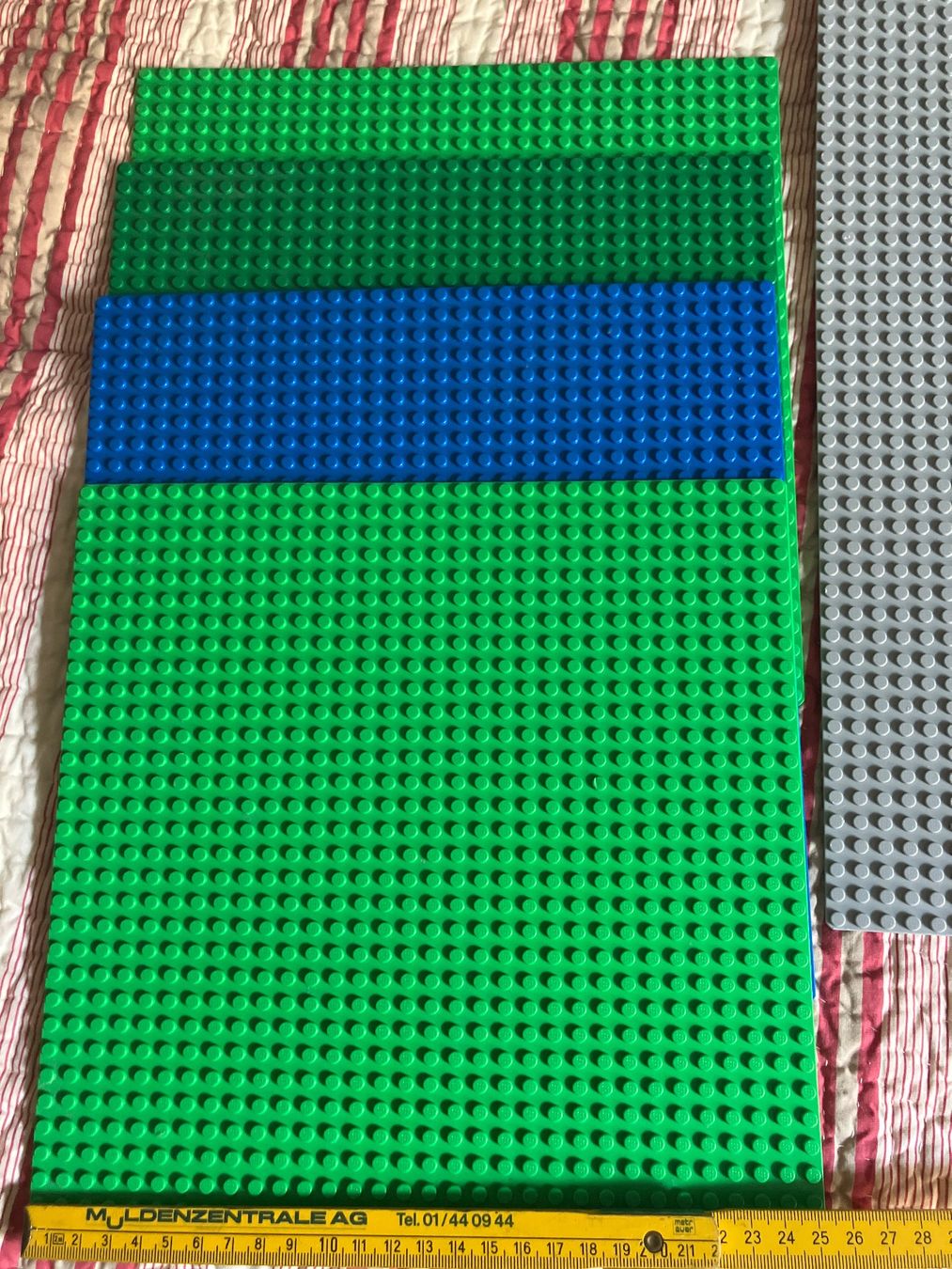 Lego Jouets: Baugrundplatten Lego Platten – D'occasion à Zürich par elf_h9f2 1