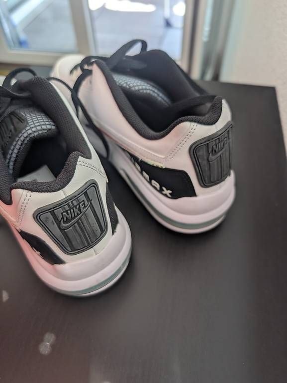 Scarpe da uomo: Air Max LTD 3 taille 44 – Usato da Morges venduto da ake_785h 1