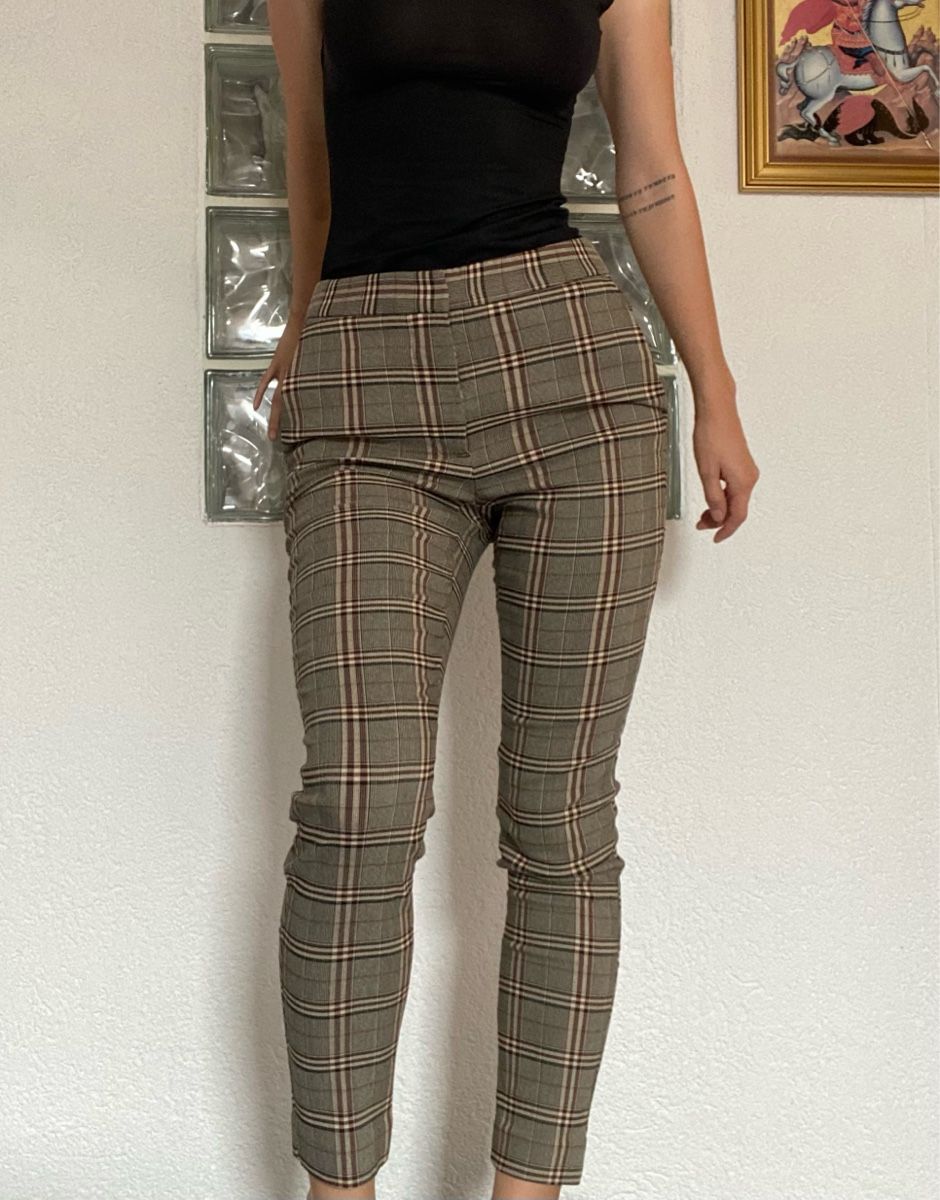 Zara Pantaloni: ZARA KARO LEGGINGS / HOSE – Nuovo (secondo la descrizione) da Schlieren venduto da notkrys