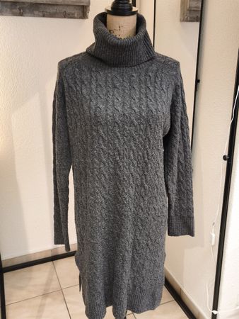 graues Strickkleid mit Zopfmuster und Rollkragen Gr.M