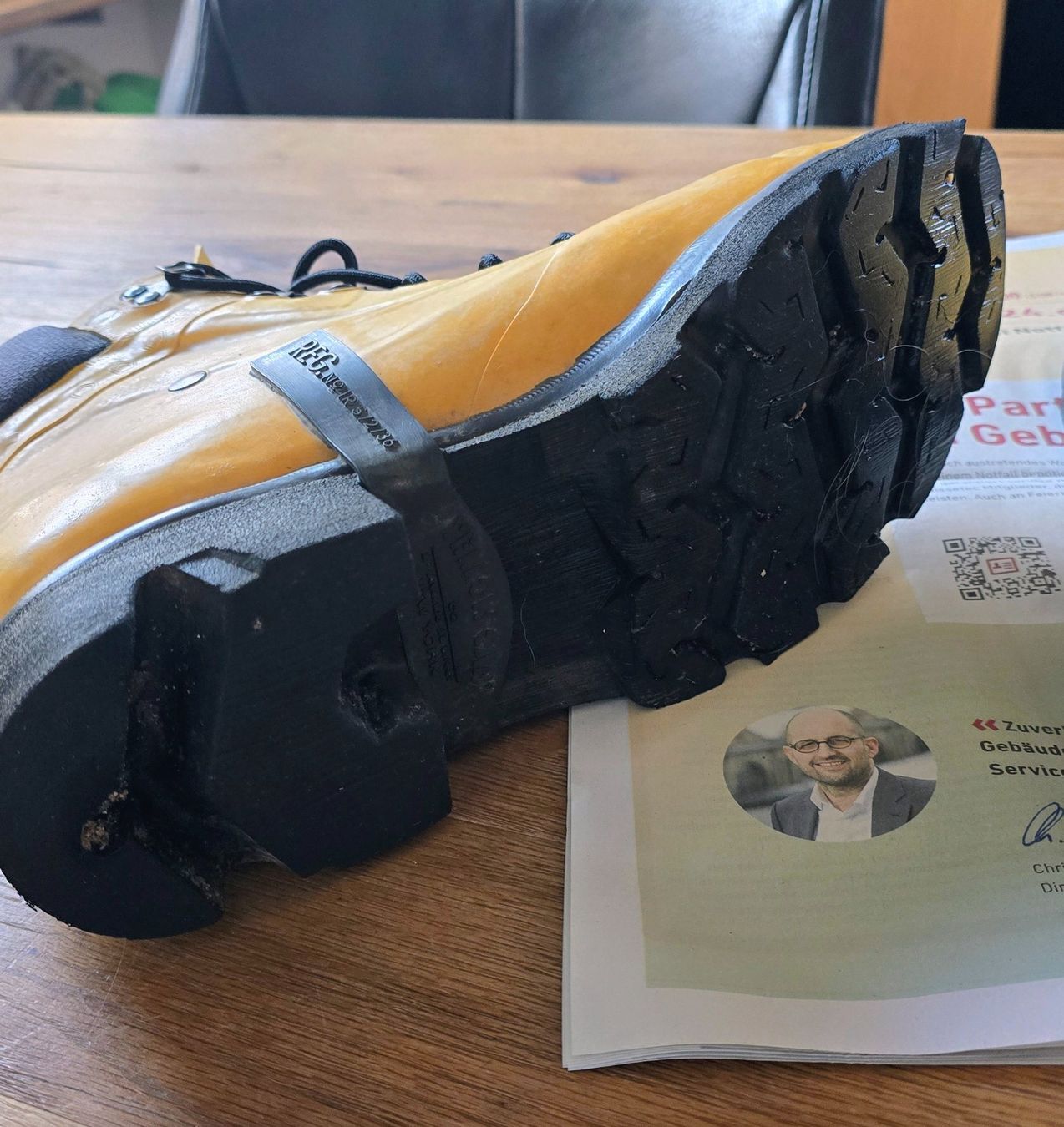 Scarpe da uomo: Safety Boot, YELLOW CAB STEEL TOE, Gr. 42 – Usato da Aesch BL venduto da imbeli 2