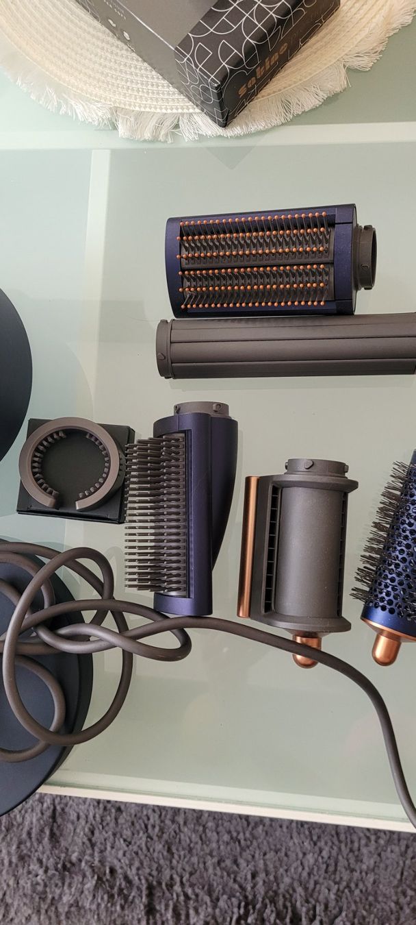Dyson Asciugacapelli: Dyson airwrap – Usato da Wilen b. Wollerau venduto da Flitzi 3