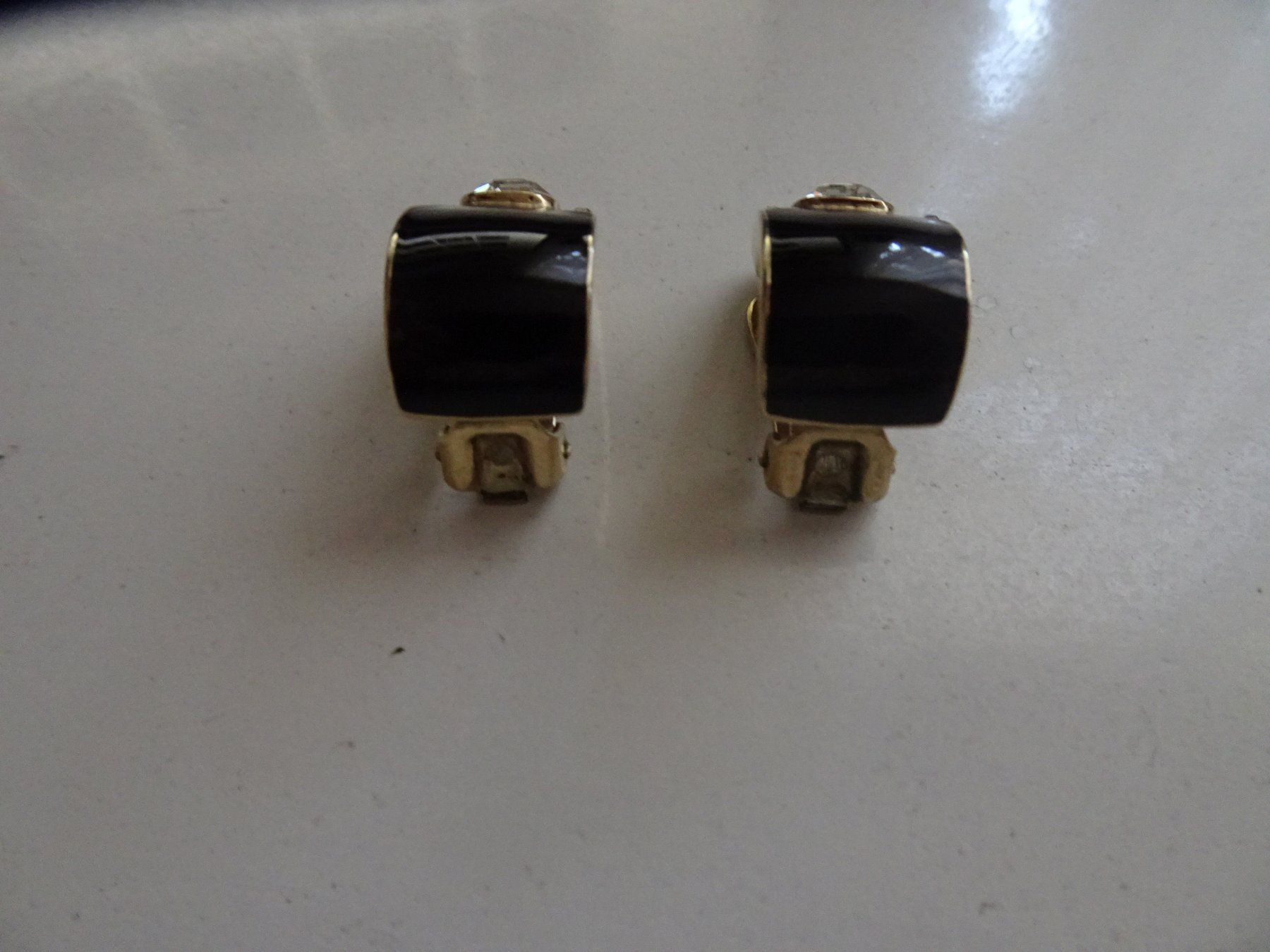 Ohrringe & -stecker: Ohrclips – Gebraucht aus Winkel von rsuzh 2
