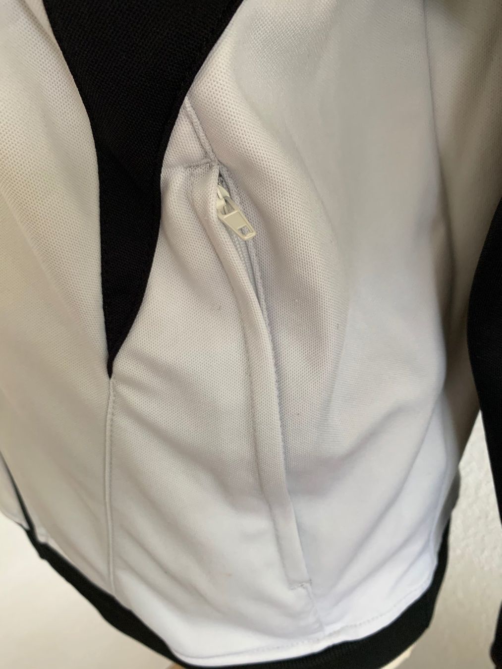 Erima Giacche: Erima Sportjacke Gr. S Herren – Usato da Kirchdorf AG venduto da coco123 4