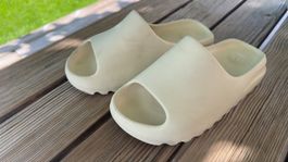 Badeschuhe