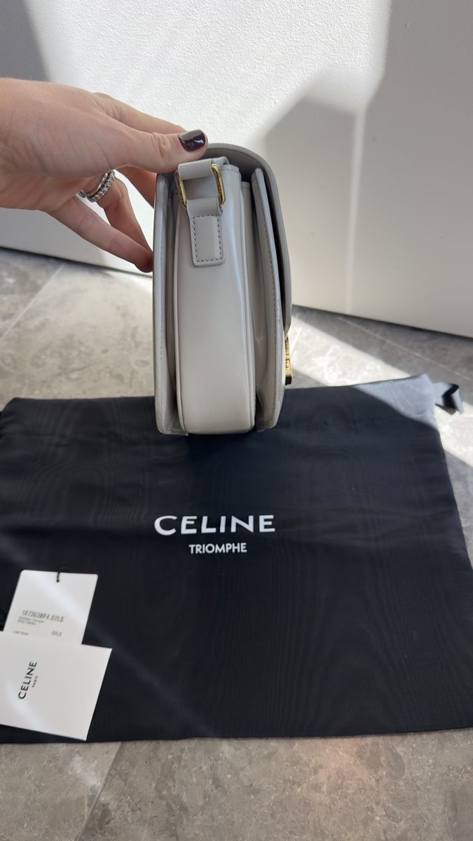 Celine Borse da donna: Celine triomphe bag – Nuovo (secondo la descrizione) da Paradiso venduto da Under_sun 1