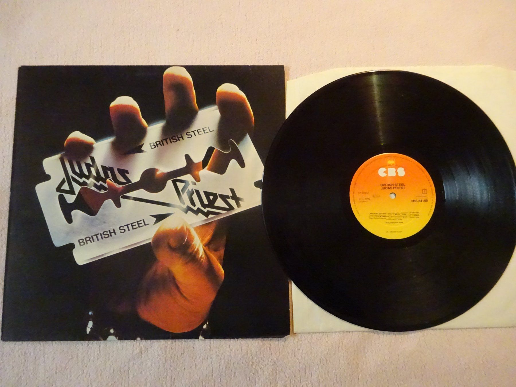 Dischi in vinile: JUDAS PRIEST ** BRUTISH STEEL – Usato da Luzern venduto da xrayspex99 1