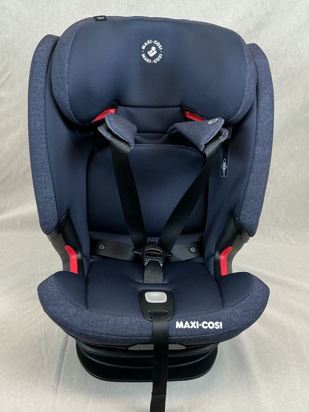 Maxi-Cosi Auto-Kindersitze: MAXI COSI Titan Pro Kinder Autositz – Gebraucht aus Richterswil von Restwert_Richterswil 2