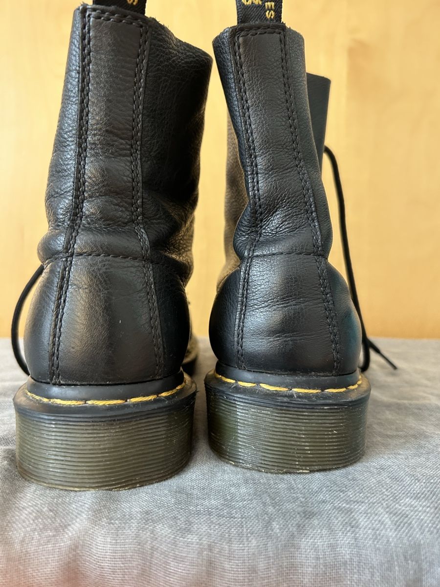 Scarpe da uomo: Dr.Martens Leder Schuhe 42 Pascal Weiche leder – Usato da Oftringen venduto da Odessa65 1
