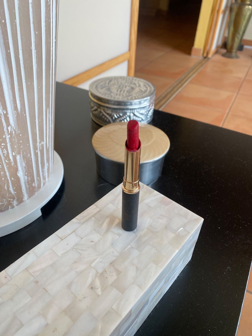 Lancôme Make-up: LANCÔME Rouge Idole No48 – Usato da Belmont-sur-Lausanne venduto da chu_vxf5 1