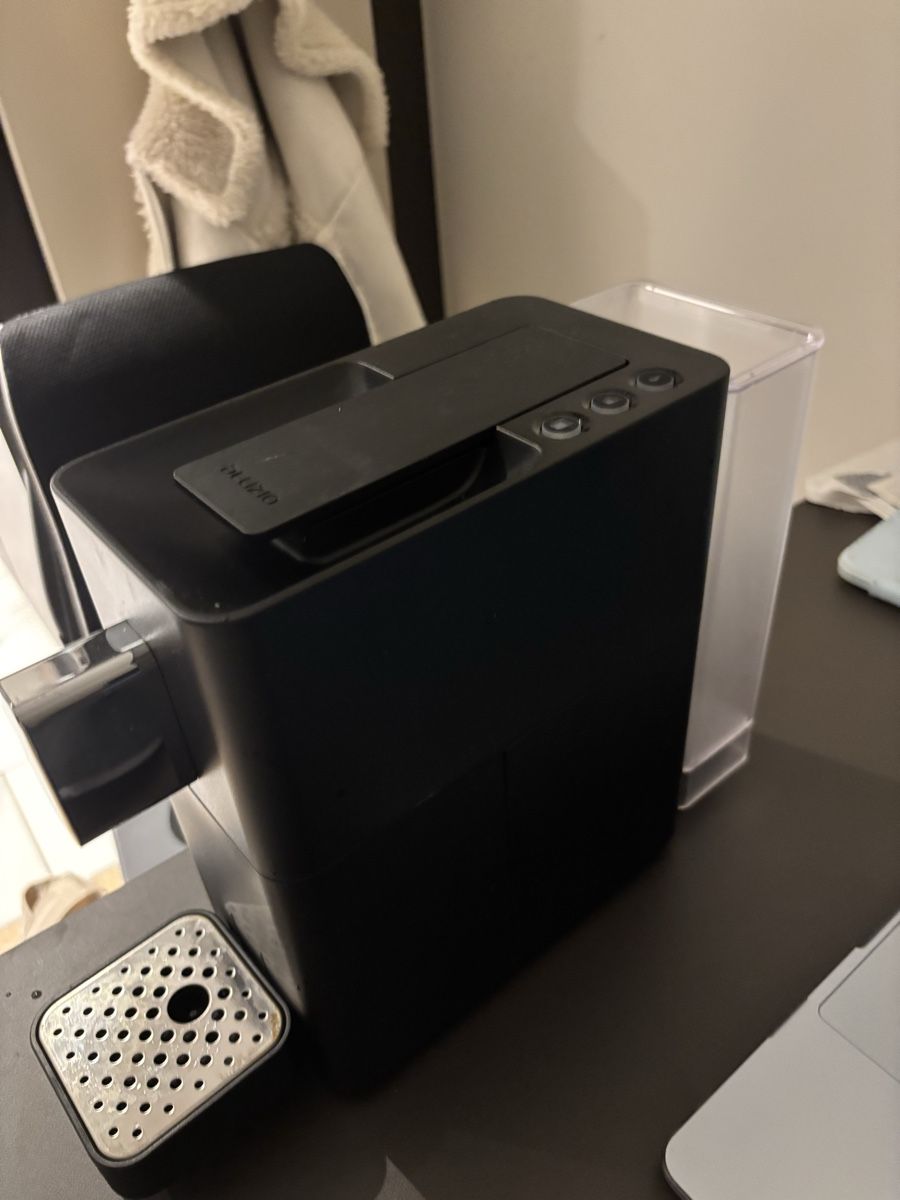 Delizio Macchine per caffè & Macchine per espresso: Delizio Carina Capsule Machine A++ – Usato da Zürich venduto da gle_s97s 1