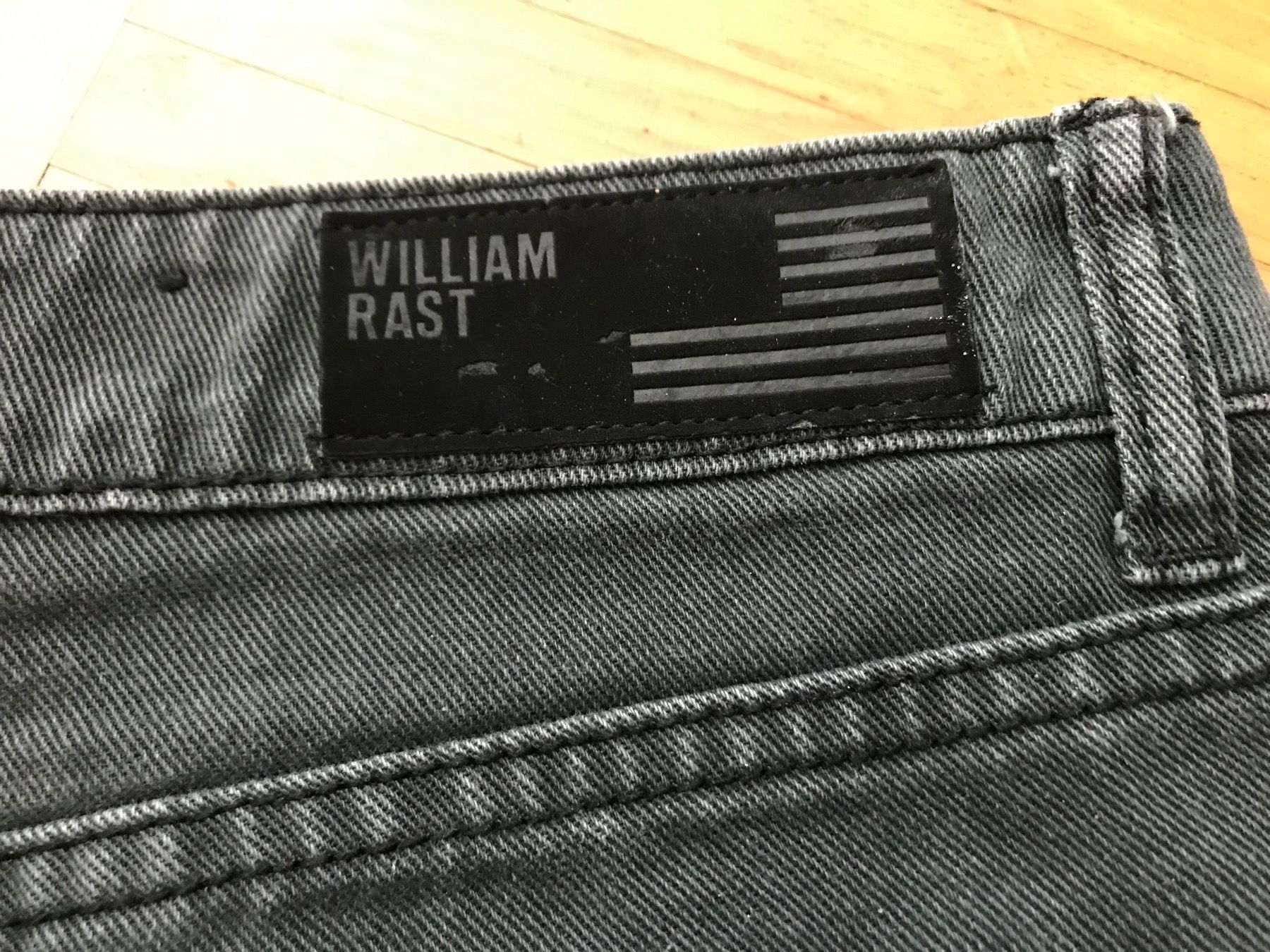 Jeans: SHORT  *WILLIAM RAST* – Usato da thonex venduto da Ktoun 5