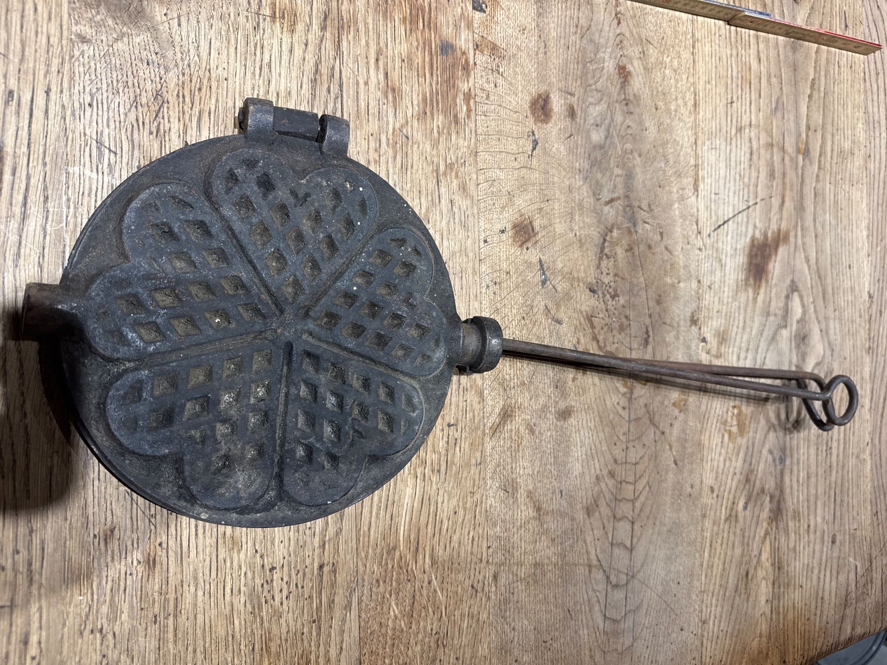 Teglie da forno: Gaufrier waffeleisen – Usato da Lajoux JU venduto da Briard0 4