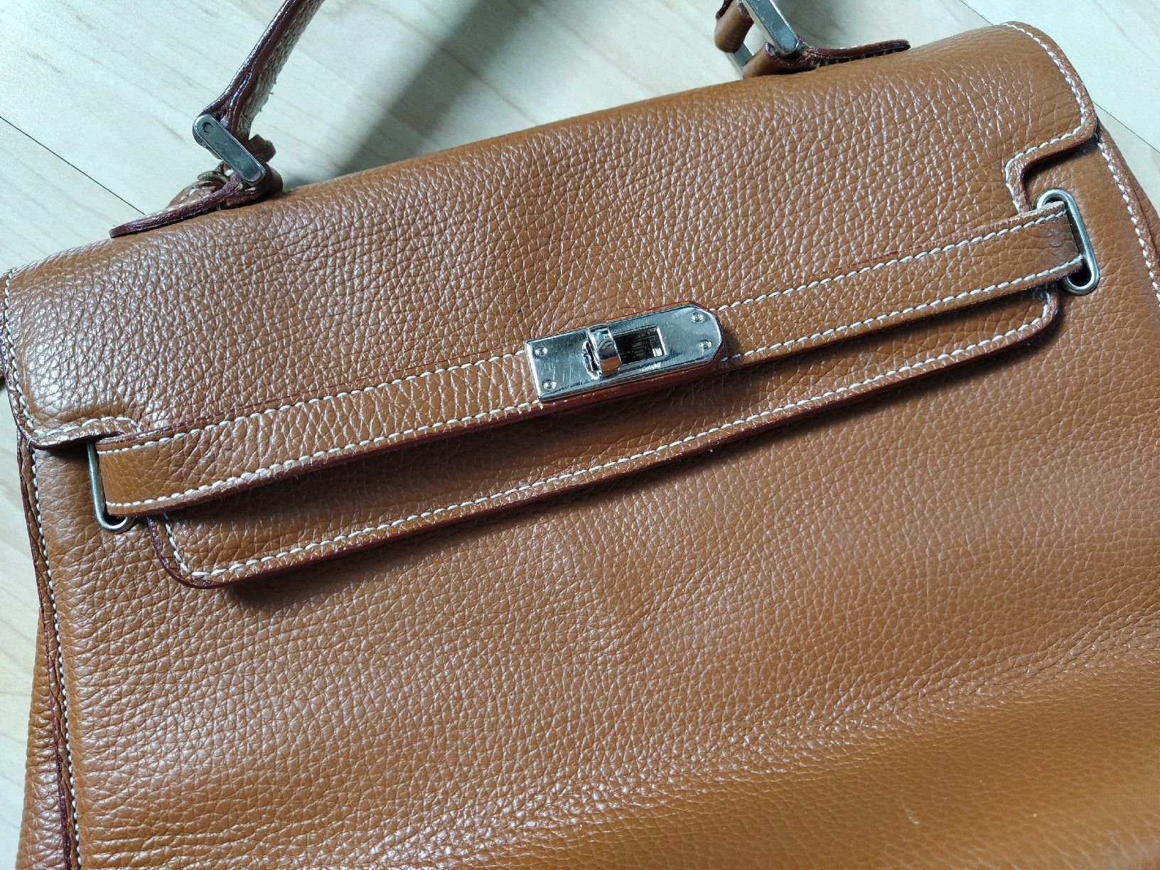 Borse da donna: Handtasche - VIA BORGOSPESSO, Milano – Usato da Adliswil venduto da Vimovi 2