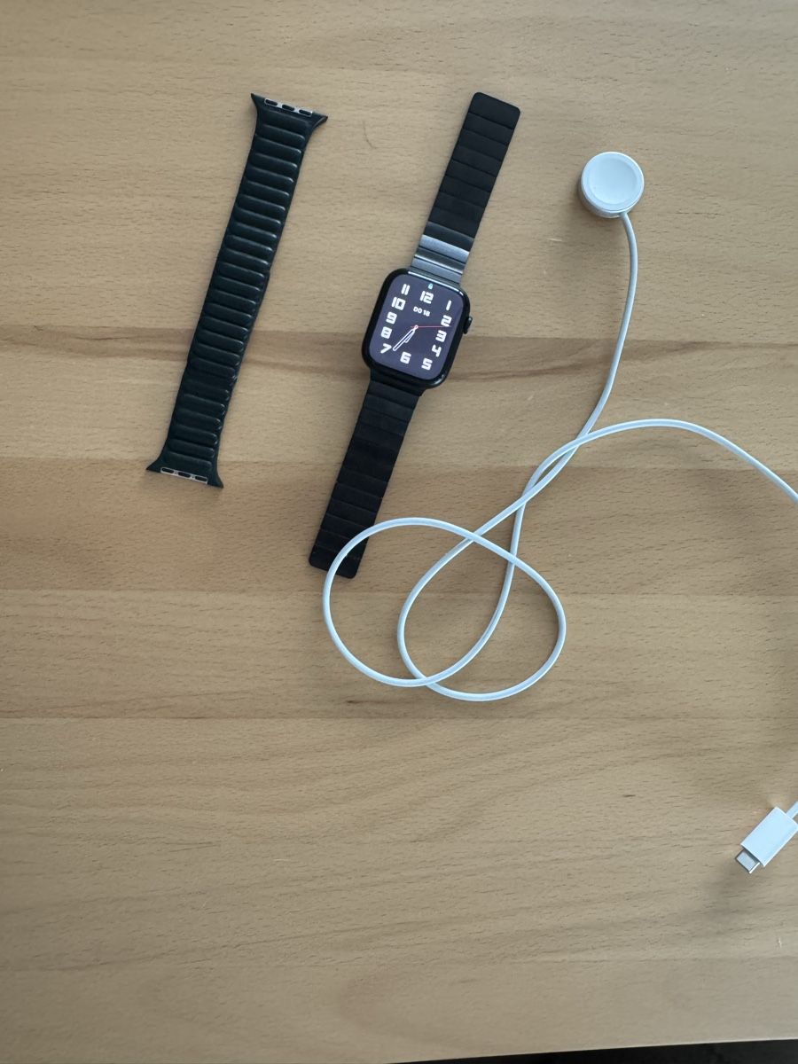 Apple Smartwatch: Apple Watch Serie 7 45mm – Usato da Endingen venduto da Corinne_C_B