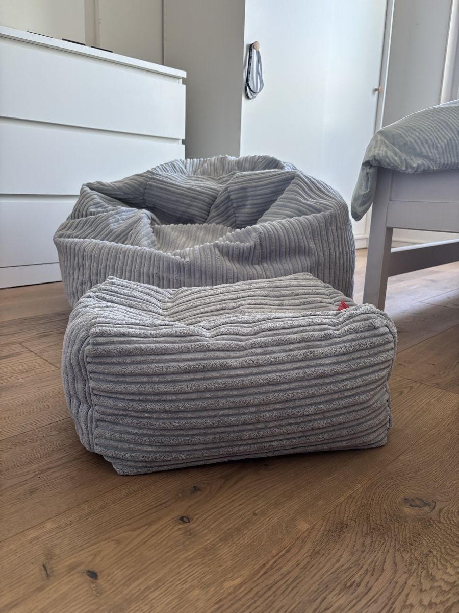 Lounge Pug Sessel: Sitzsack mit Fussteil – Neu (gemäss Beschreibung) aus Erlinsbach SO von N.S.87 3