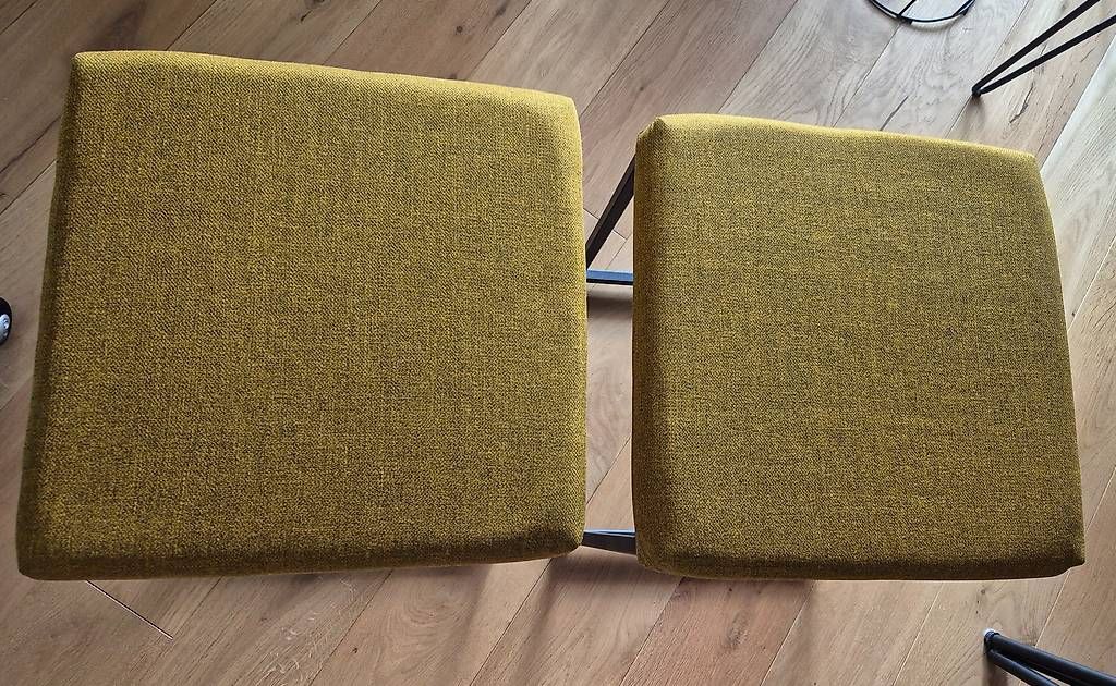 La Redoute Tabourets: 2x Hocker senfgelb, 37x37x48cm – D'occasion à Zuchwil par peroquetti 1
