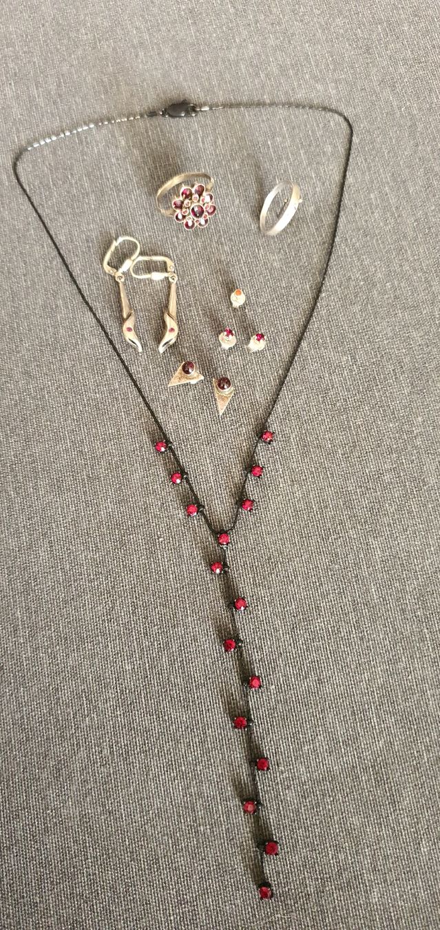Sonstiger Schmuck: Schmuck Konvolut Ringe Ohrstecker Kette  – Gebraucht aus Winterthur von LaRoque