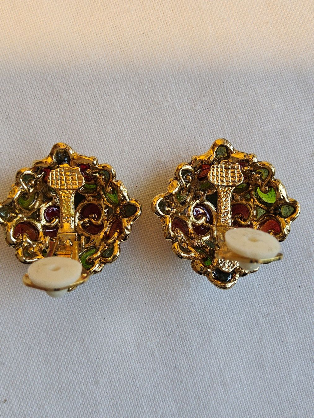 Orecchini pendenti & Orecchini a lobo: Wunderschöne Vintage Glas Ohrclips Goldfarben – Usato da Zürich venduto da sanwit 4