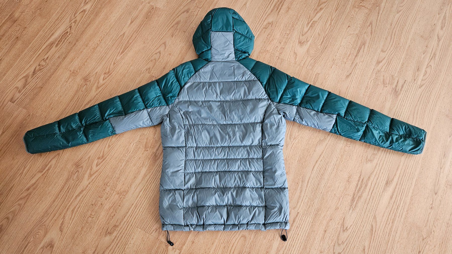 Giacche: Daunenjacke – Usato da Rotkreuz venduto da Rolv.522 1