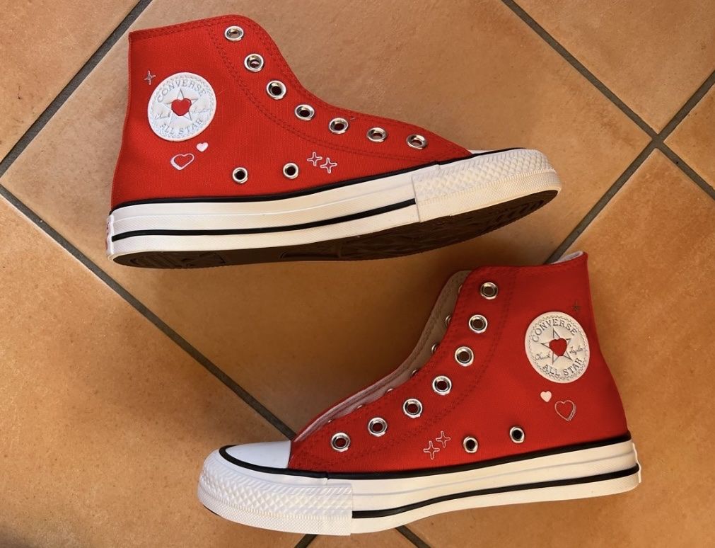 Converse Scarpe da donna: Converse Rot, Gr. 36.5, Neu – Nuovo e nell'imballaggio originale da Grindelwald venduto da wand_24 4