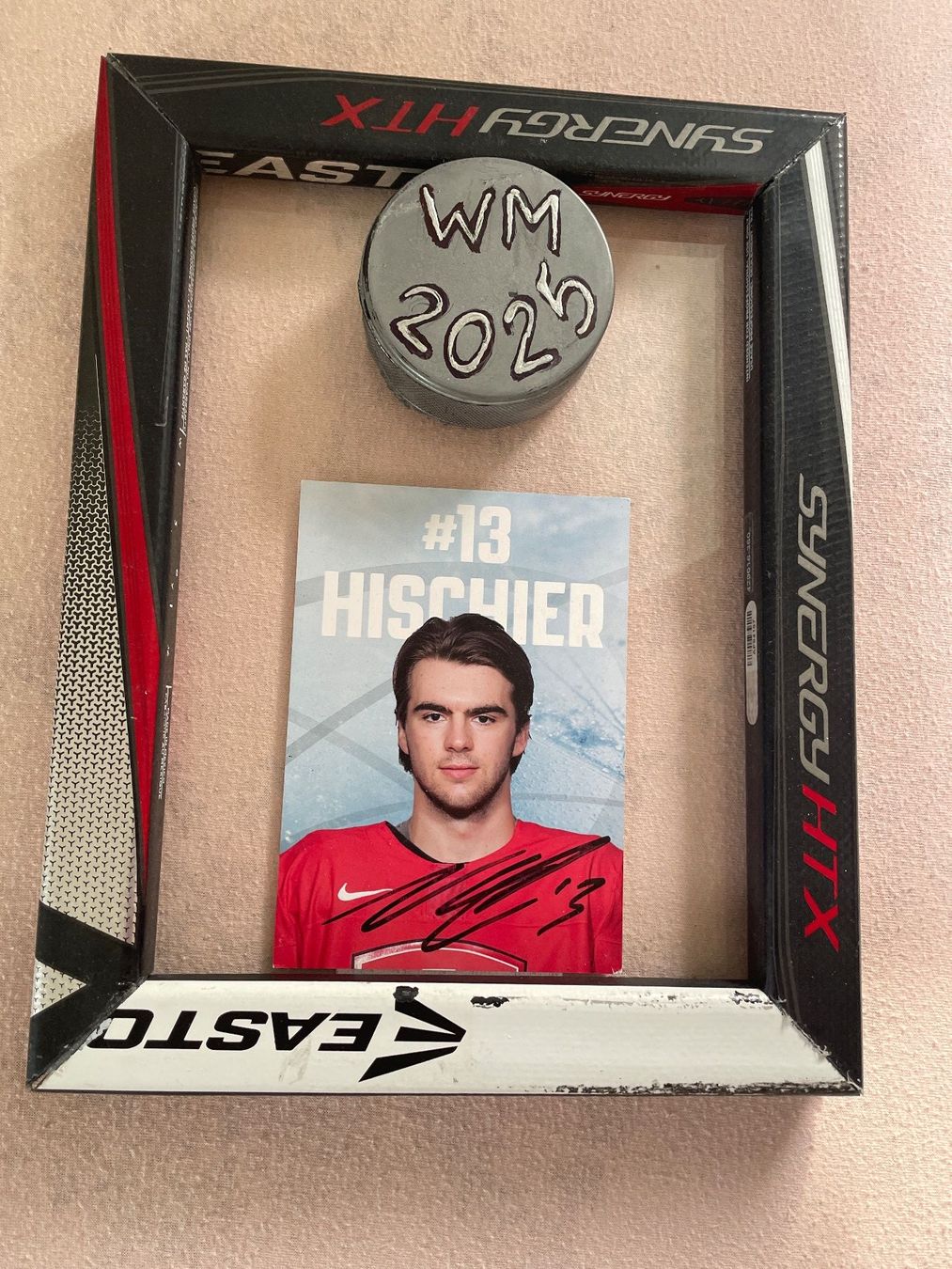 Foto & Immagini: Eishockey  Nico Hischier – Usato da Hünenberg venduto da bahnsidi