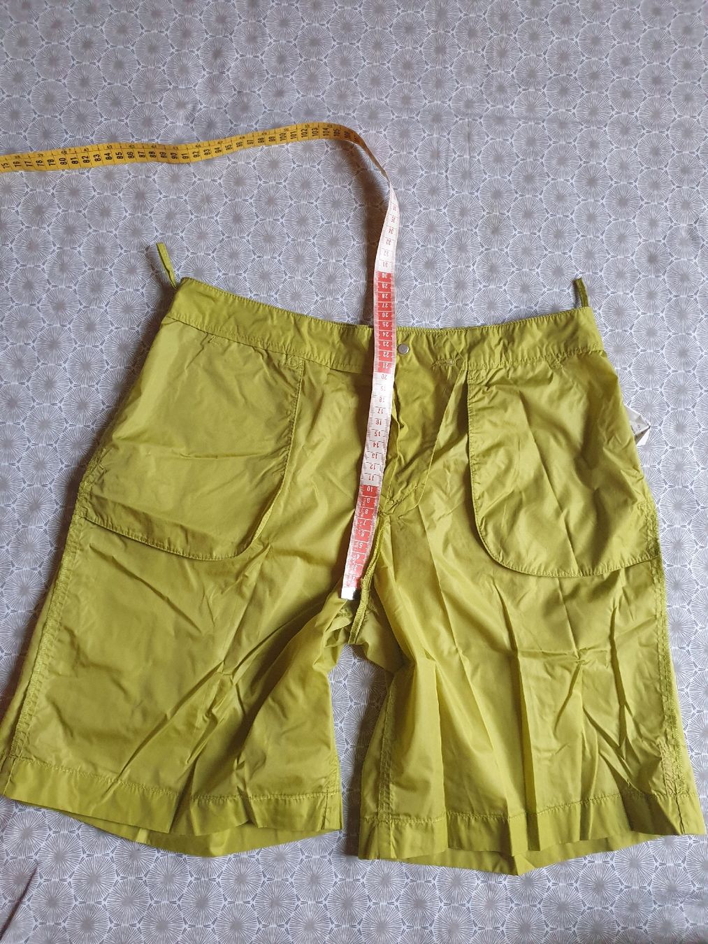 Prada Pantaloni: Bermudas, Gr.it. 38, neuwertig, Prada – Usato da Zürich venduto da yoarg 5