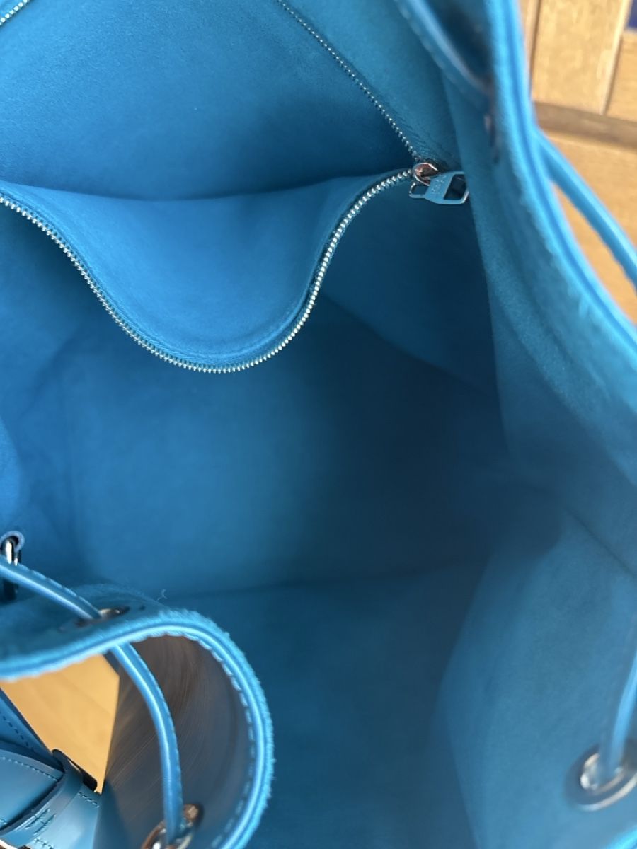 Louis Vuitton Borse da donna: Moderne Louis Vuitton Cyan Noe Beutel – Usato da Pratteln venduto da sab_whk9 4