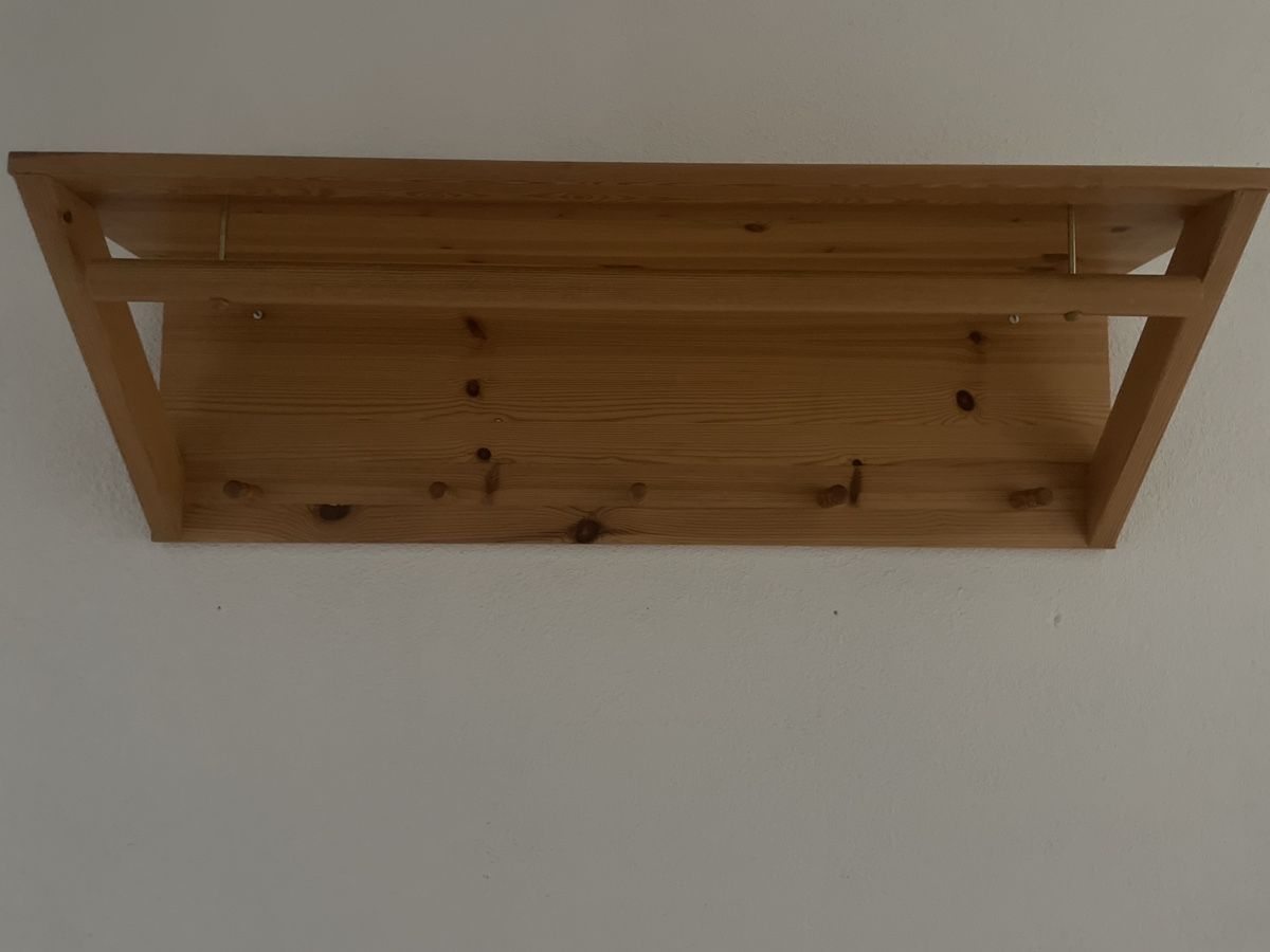 Guardaroba: Garderobe – Usato da Pfäffikon ZH venduto da gab_q8wq
