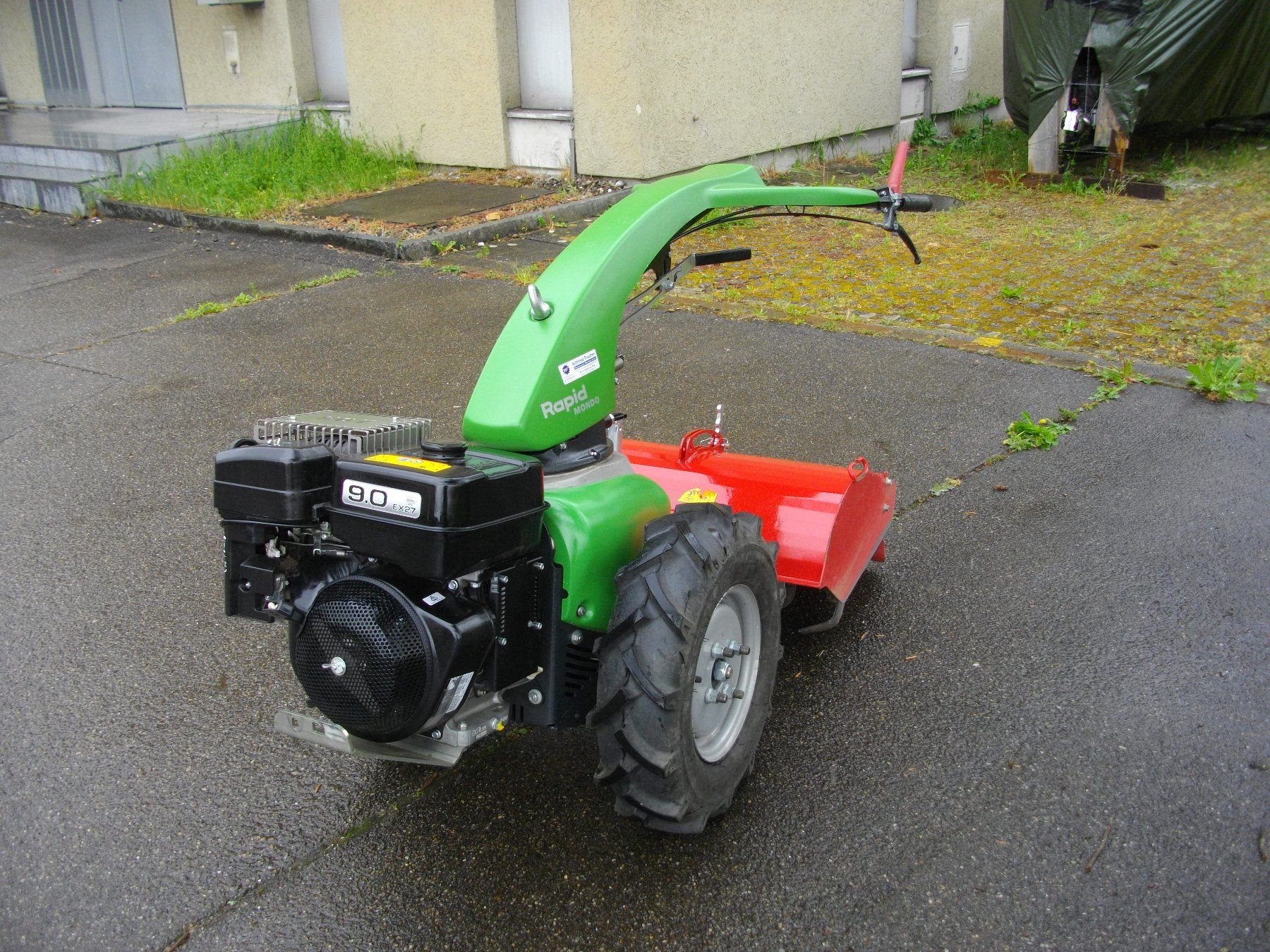 Rapid Tutte le macchine: Rapid Mondo mit Bodenfräse – Usato da Oetwil am See venduto da Luna519 1