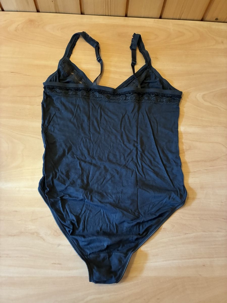 Top: Damen Body  Grösse 44  – Usato da Burgdorf venduto da Calvia 1