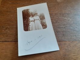SCHWIIZER JUGEND DAZUMAL - 2 JUNGI FRAUE i WYSS - 1914-1915