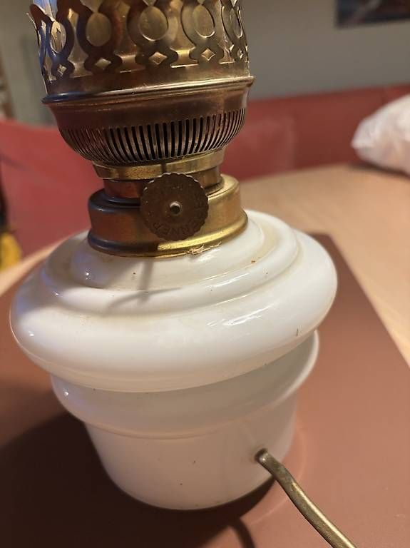 Lampade: Eletrifizierte Öl Lampe – Usato da Grellingen venduto da Grillerino1349 4