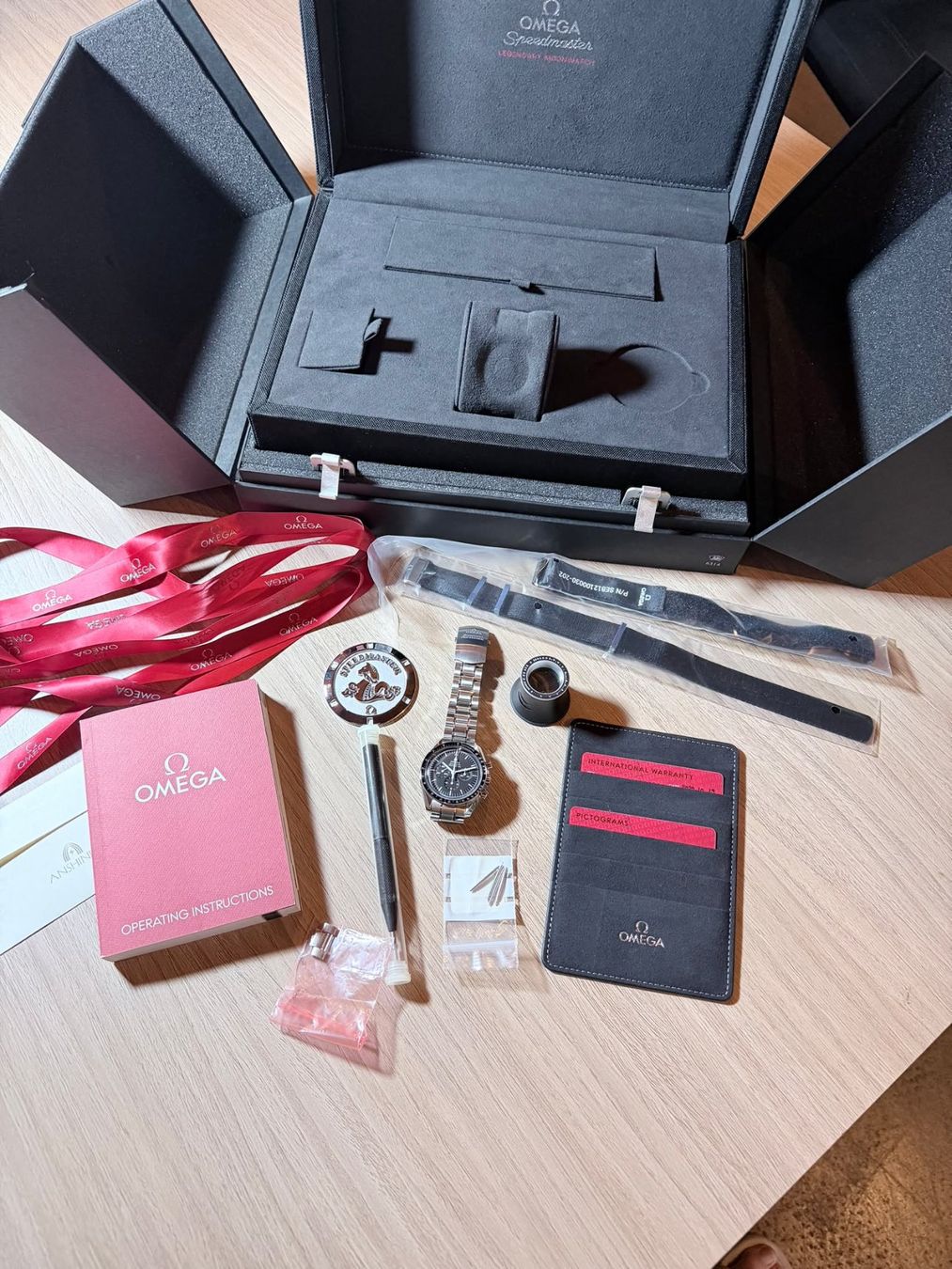 Omega Orologi: Omega Speedmaster Professional Moonwatch - Super full set – Usato da Grand-Lancy venduto da Watches-GVA 2