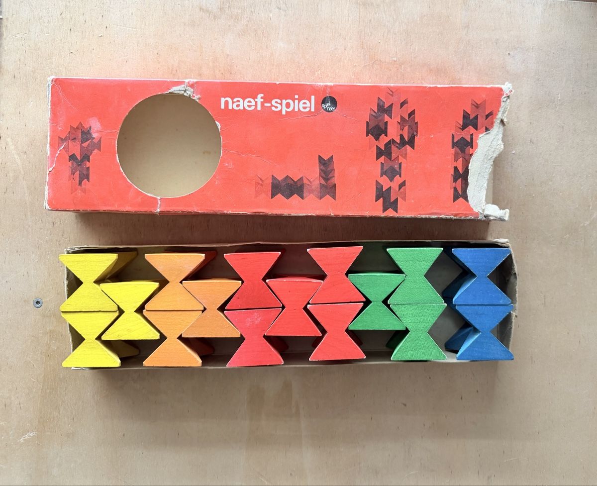 Naef Giocattoli: Naef kurt Speilzeug – Usato da Genève venduto da 01-Blabla 1