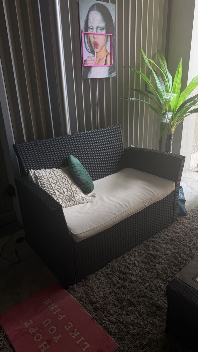 Liegen & Liegestühle: Balkon Lounge – Gebraucht aus Schlieren von dayana. 1