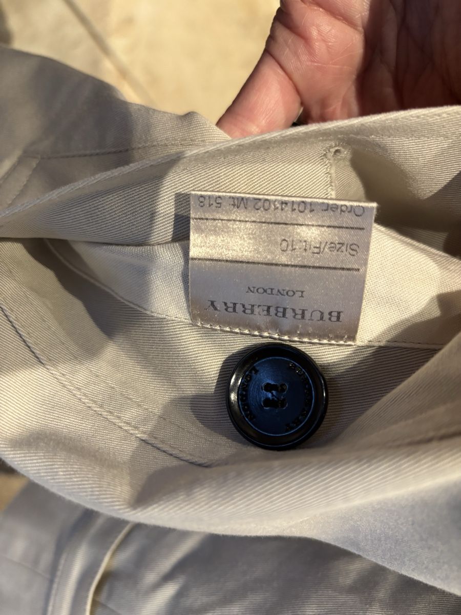 Burberry Cappotti: Authentic Burberry London beige Trench Coat, Size S – Usato da Windisch venduto da bymarikaa 6