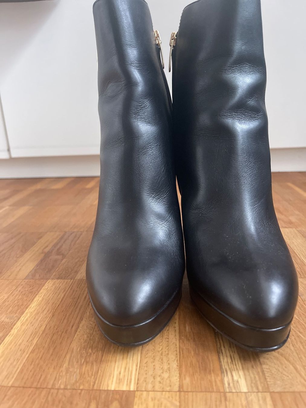 Sergio Rossi Chaussures femmes: Bottine Sergio Rossi black Gr 37.5 – D'occasion à Zürich par happypascha 2