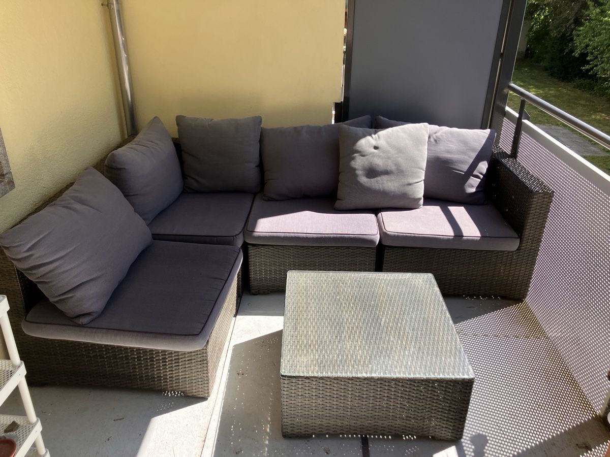 Sofas: Rattan-Lounge 5-teilig – Gebraucht aus Liebefeld von Raidolon