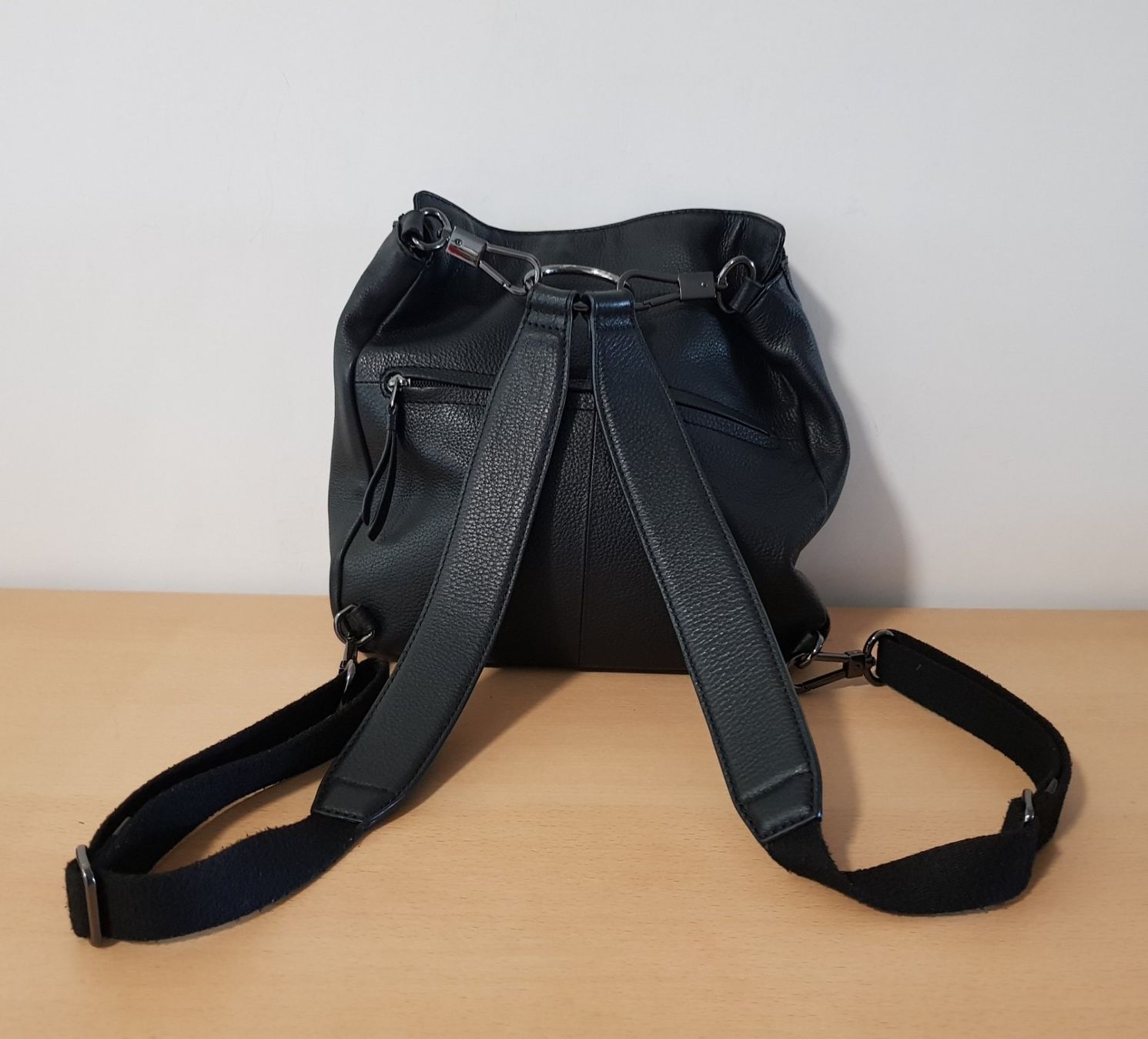 Bree Rucksäcke: Bree Leder Rucksack/Umhängetasche – Gebraucht aus Basel von Birs868 3