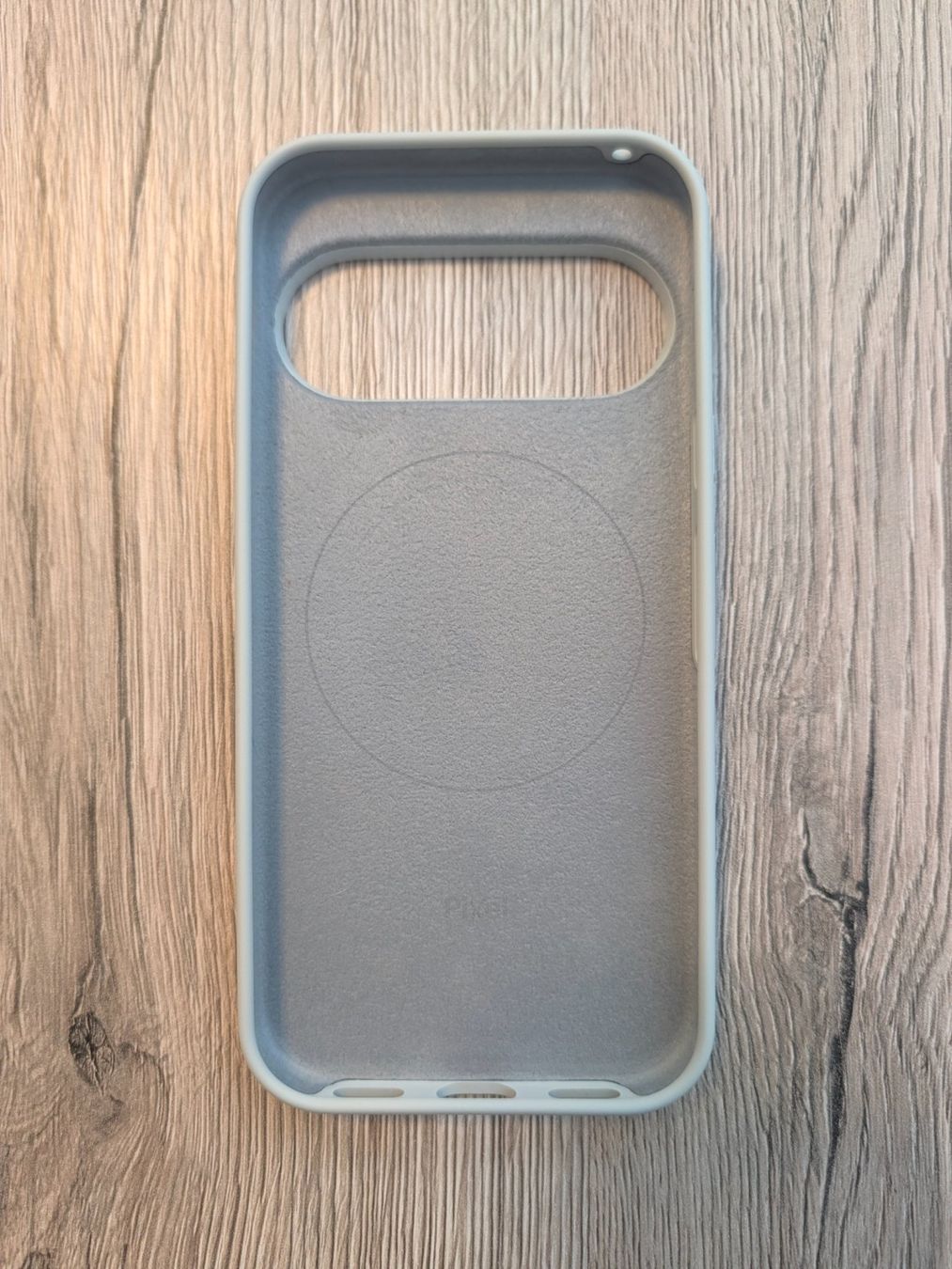 Google Cover & Protezioni schermo: Original Google Pixel Case mit Pixelsnap (Fog/Pixel 11 Pro) – Usato da Holderbank AG venduto da Krazoa 1