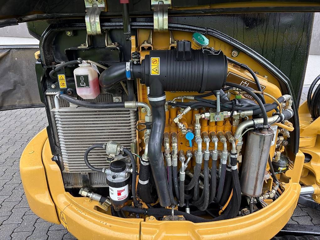 Caterpillar Escavatori: CAT 303C Bagger 3.5 To – Usato da Rothenthurm venduto da FHS6418 7