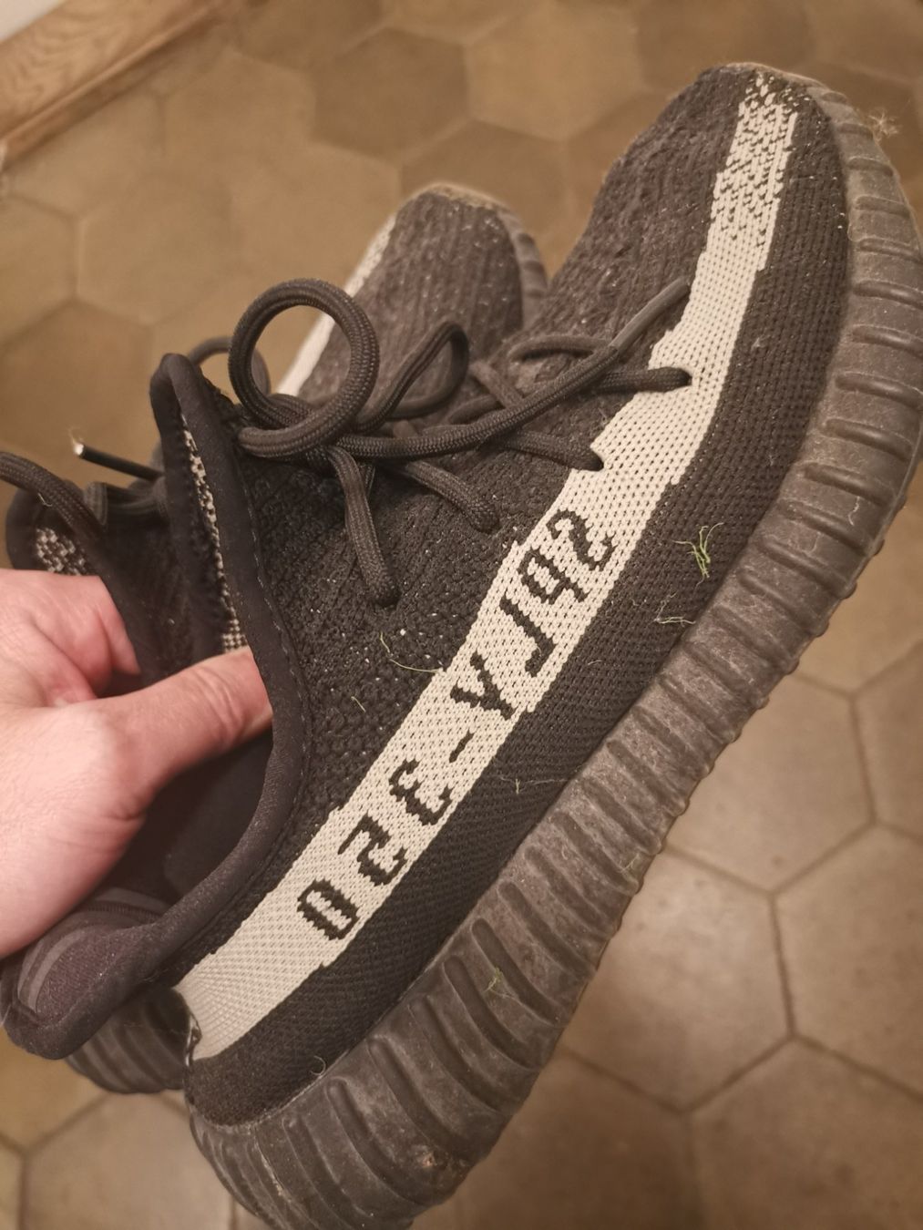 Adidas Scarpe da uomo: shoes YEZZY Boost 42 – Usato da Bern venduto da cwa_p82l