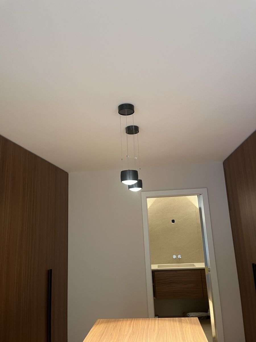 Lampen: électricien cfc – Gebraucht aus Bussigny von eri_ls2c 2
