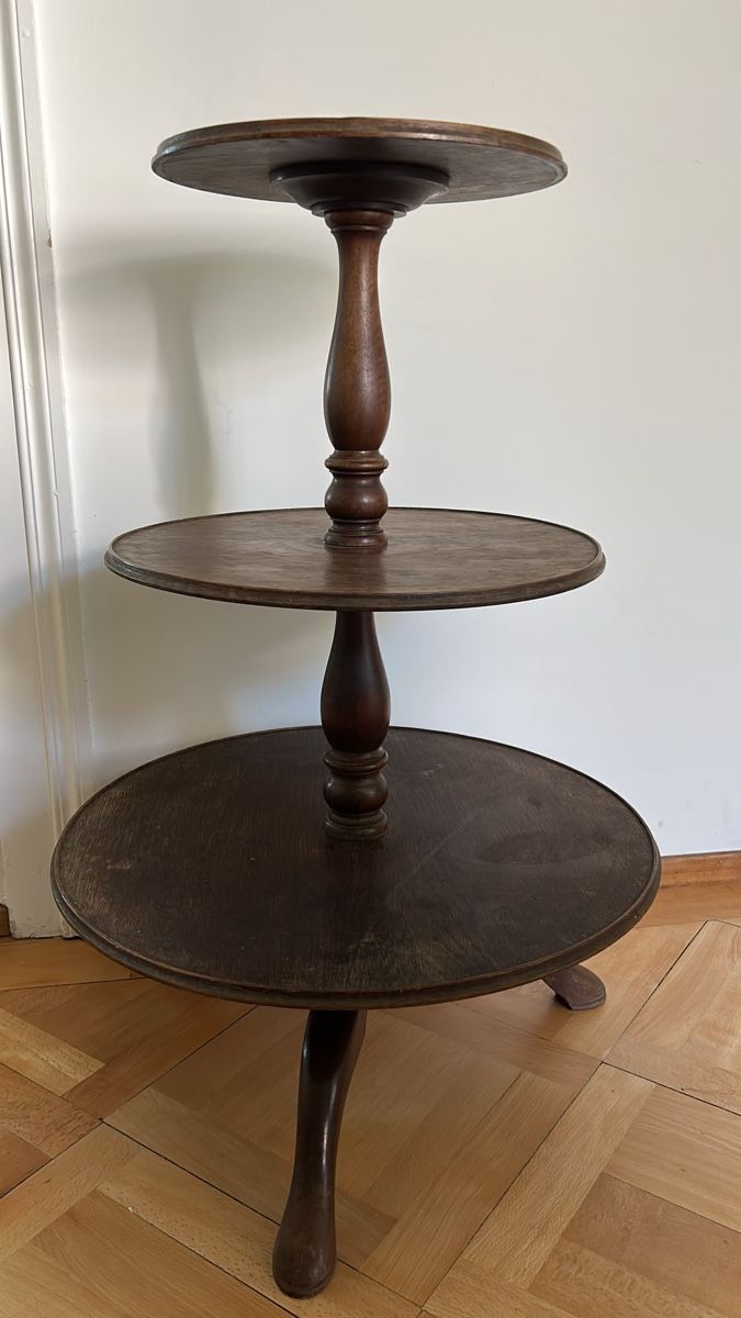 Regale: Holz Etagere/Blumenständer – Gebraucht aus Zürich von ann_smj8