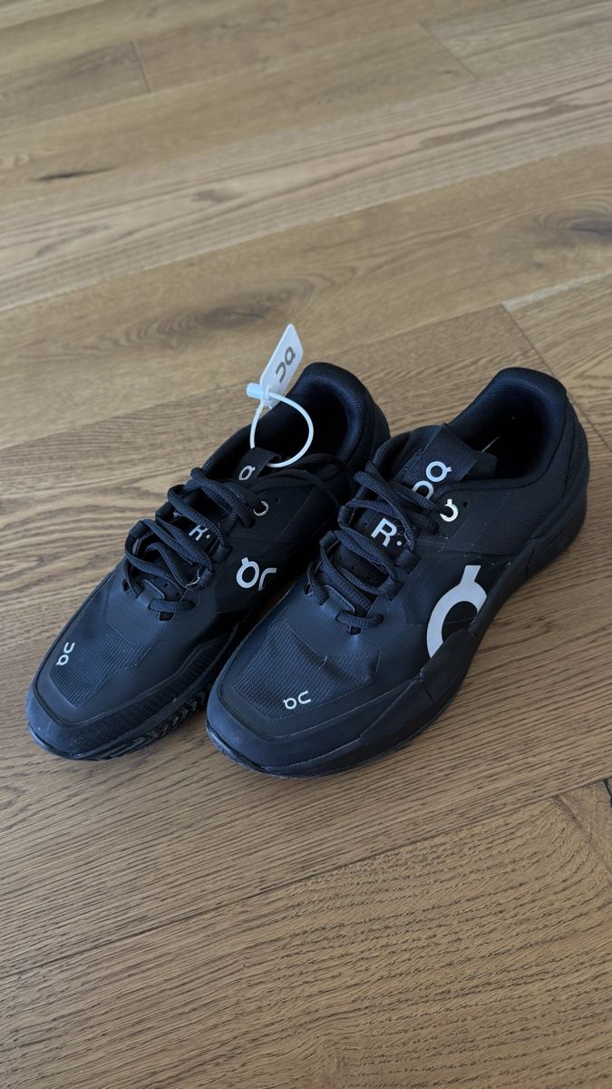 On Herrenschuhe: On Cloud Roger 2 - EU 41 - NEW! – Neu und originalverpackt aus Oberweningen von Vita_Lyt 1