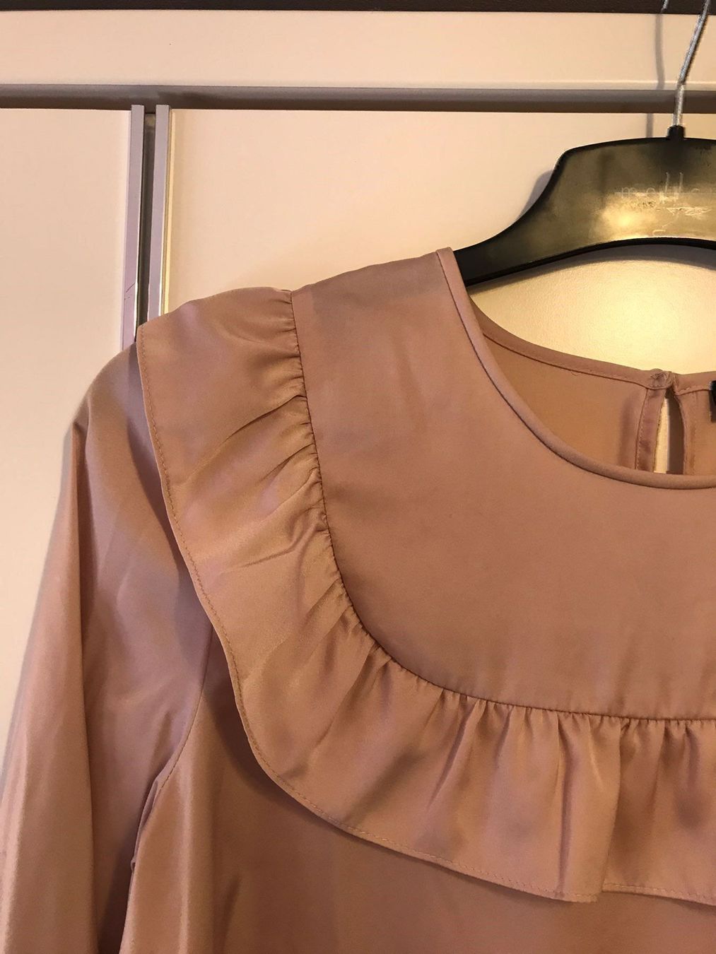 Blusen: Damen Bluse gr.38 HALLHUBER – Gebraucht aus Pfungen von Outlet64 1