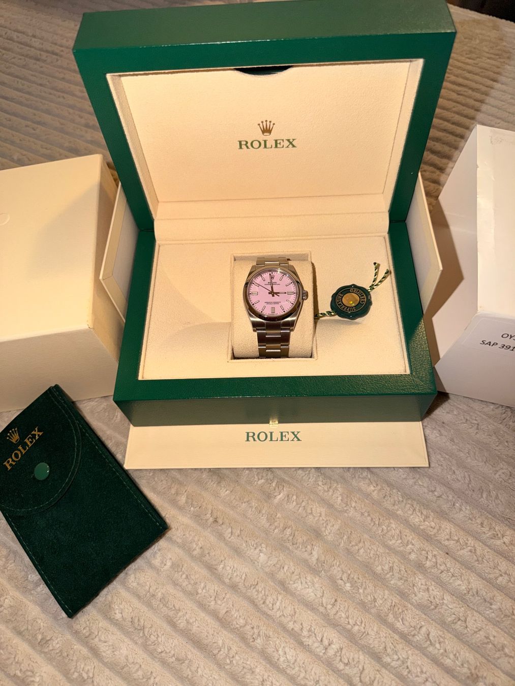 Rolex Uhren: Rolex Oyster Perpetual Candy Pink – Gebraucht aus Feldbrunnen von sky_k8n8