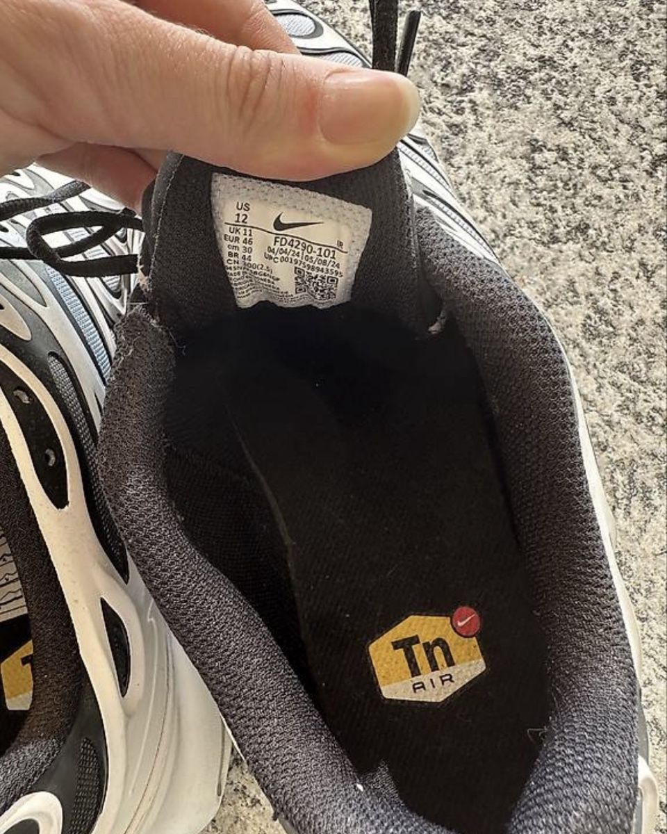 Nike Scarpe da uomo: Nike TN 46 – Nuovo (secondo la descrizione) da Courgevaux venduto da missceline5 4